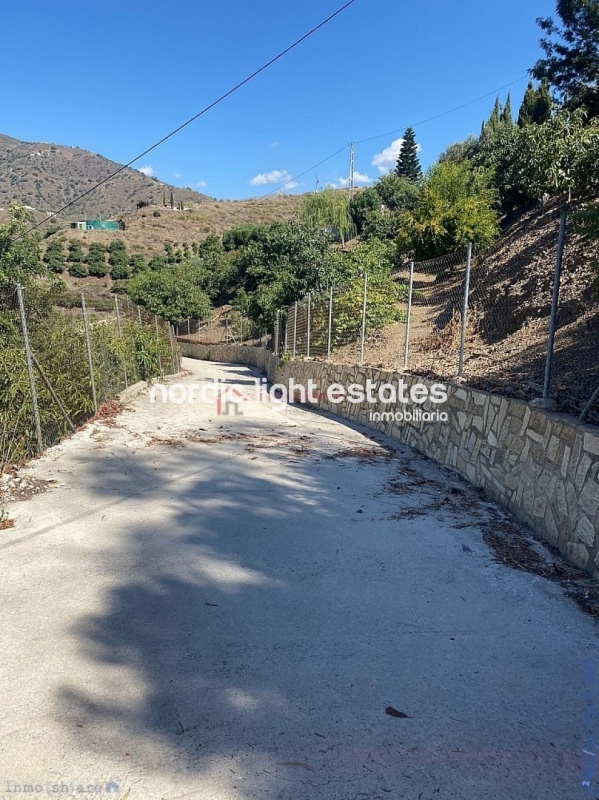 Propiedades similares Gran casa de campo con un terreno de 4.000m2