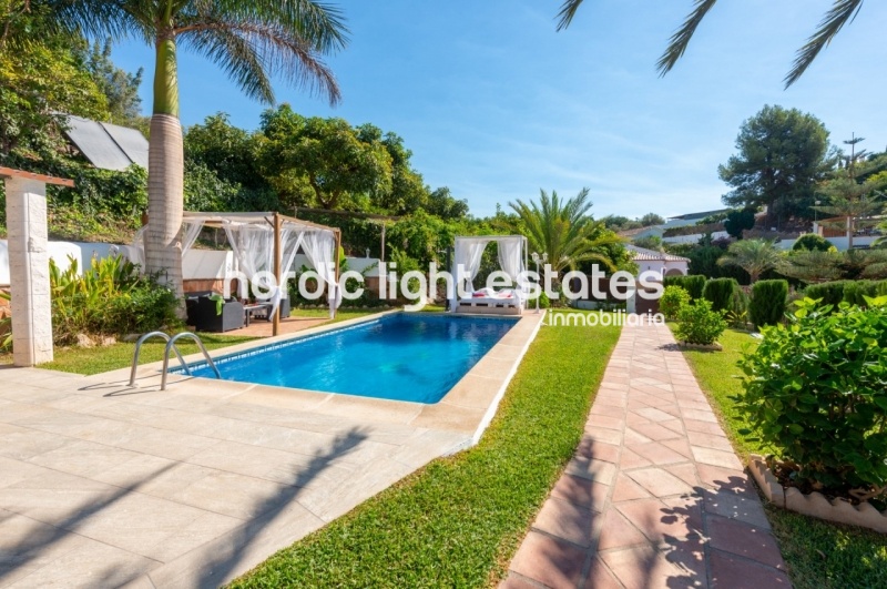 Propiedades similares Fantástica villa entre Nerja y Frigiliana para alquiler de invierno 2025/26