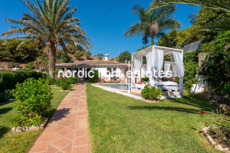 Propiedades similares Fantástica villa entre Nerja y Frigiliana para alquiler de invierno 2025/26