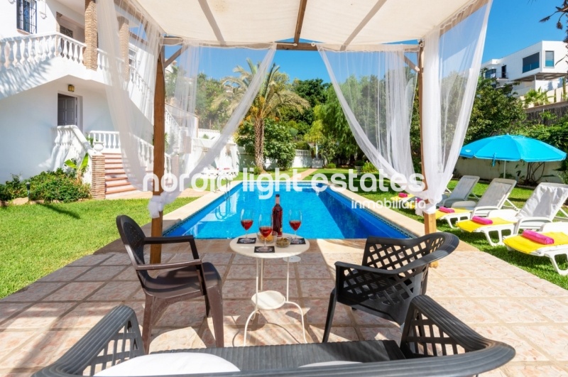 Similar properties Gorgeous villa for winter let 2024/25 / 2 apartments