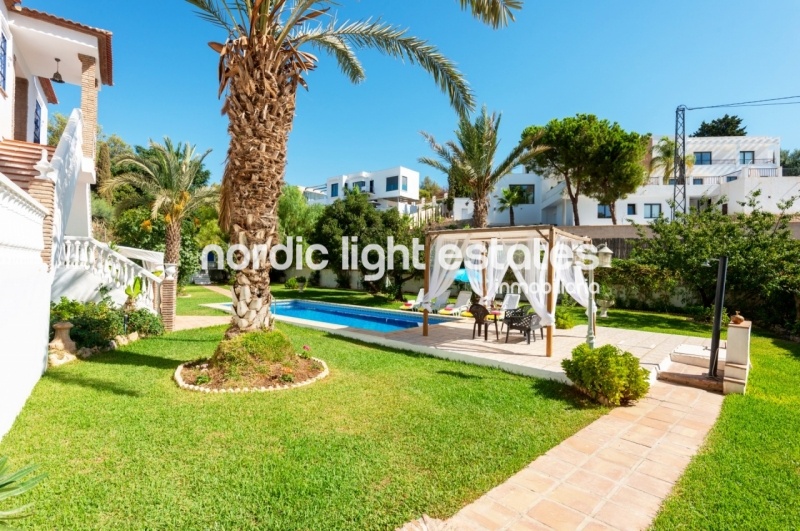 Similar properties Gorgeous villa for winter let 2024/25 / 2 apartments