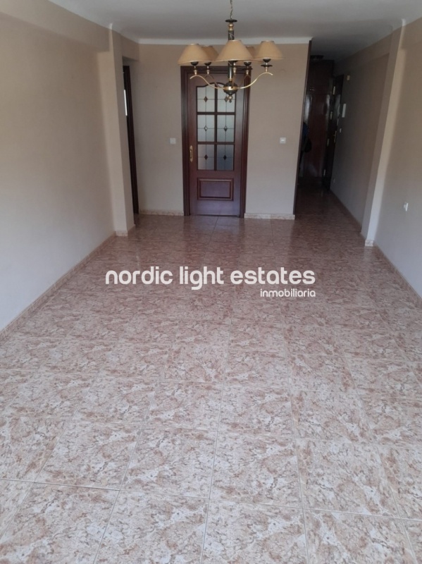 Large apartment in Torre del Mar