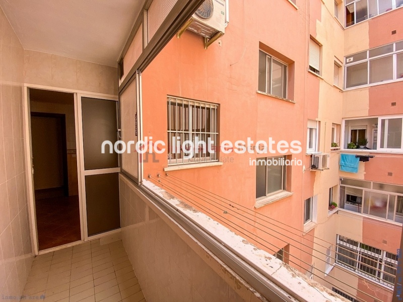 4bedroomed apartment next to the hospital Civil