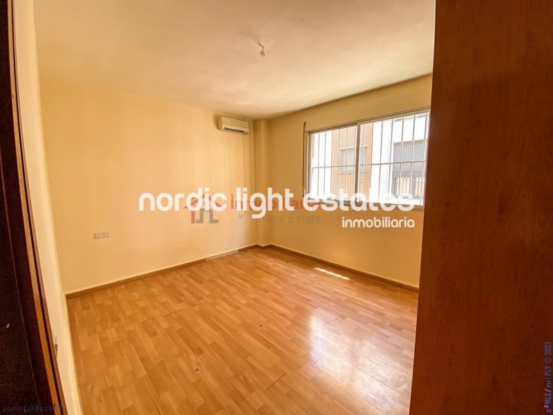 4bedroomed apartment next to the hospital Civil