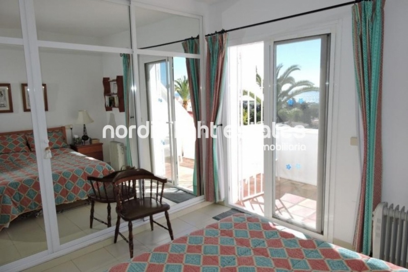 Terraced house in the urbanisation La Alambra