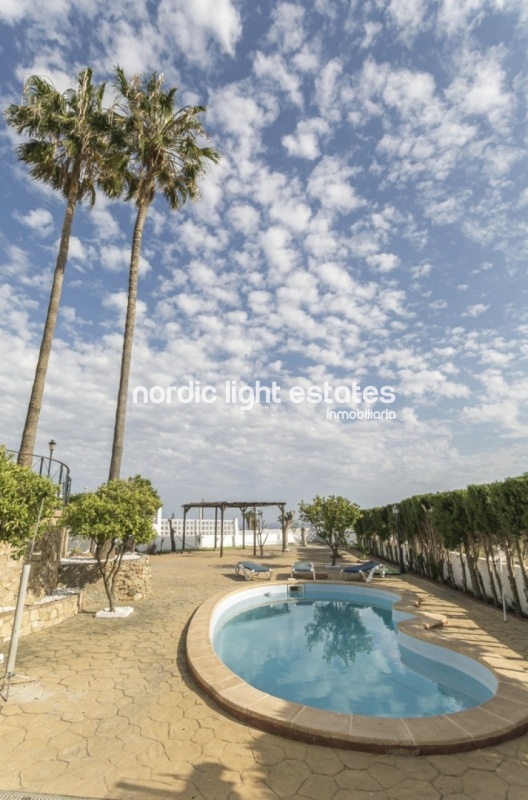 Spectacular villa very close to Nerja