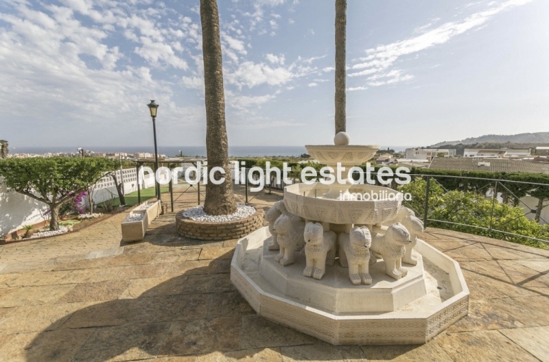 Spectacular villa very close to Nerja
