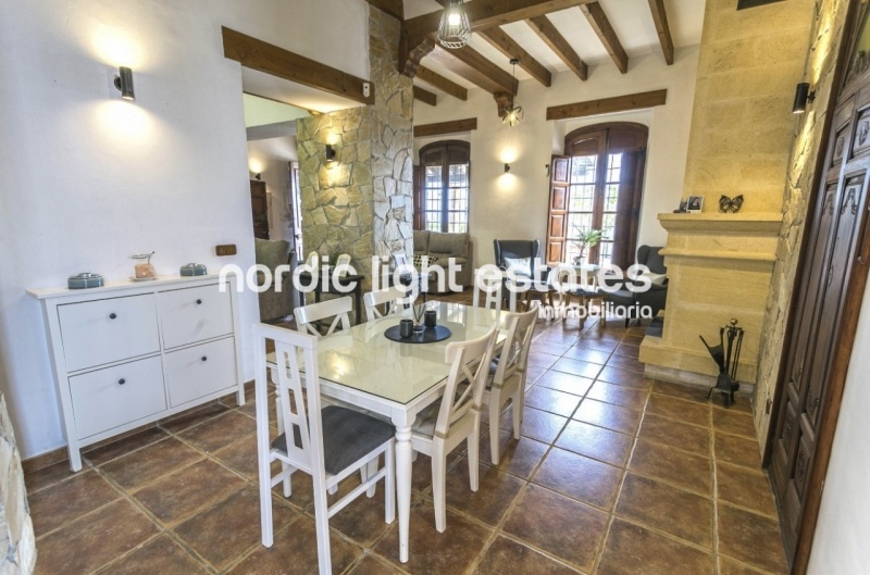 Spectacular villa very close to Nerja