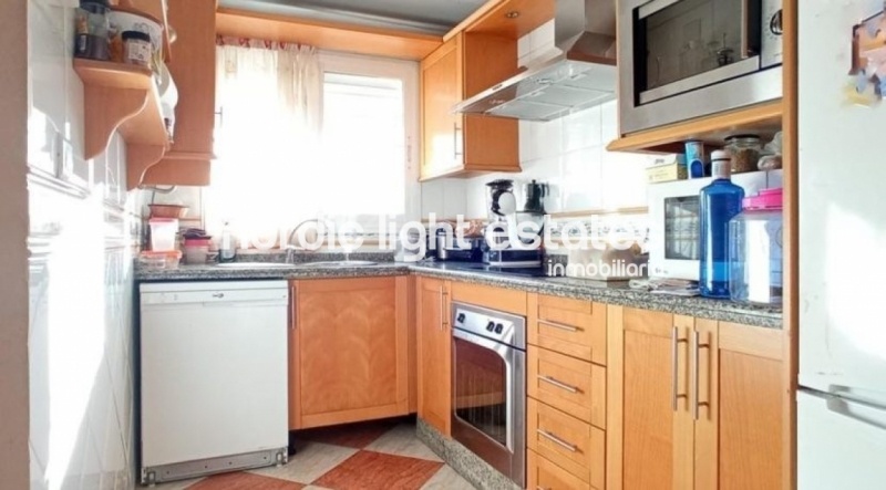 Villa with 4 bedrooms and garage 