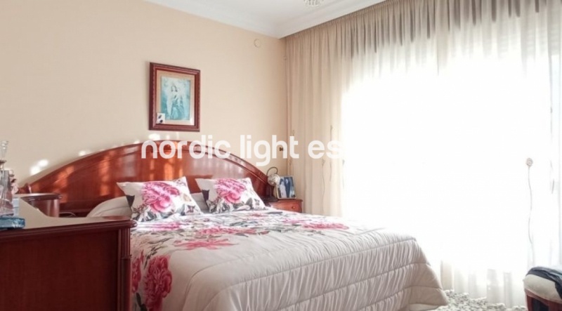 Villa with 4 bedrooms and garage 
