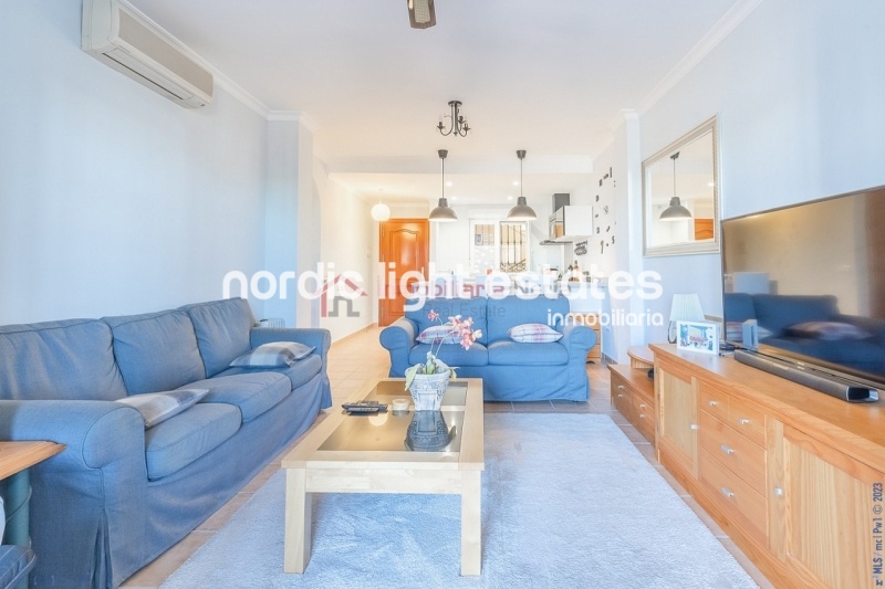 Apartamento reformado en la zona de Carabeo / Parador