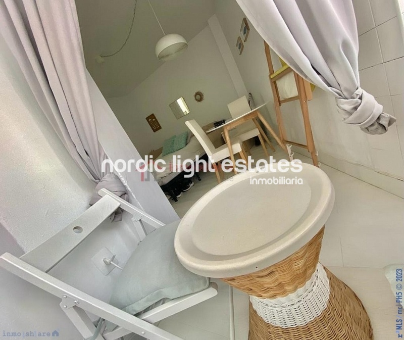 Beach front estudio in Torrecilla 