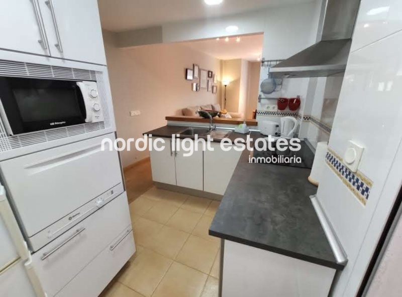 Apartamento en Nerja. Frente Plaza Cantarero