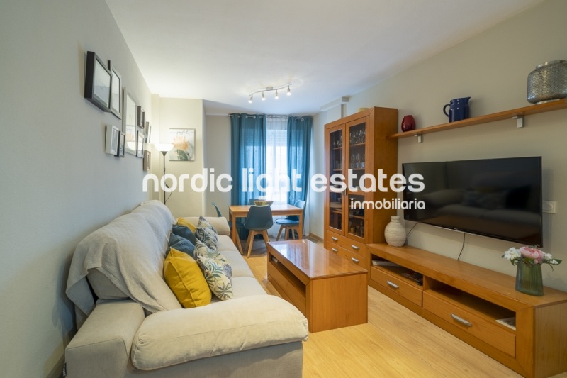 Flat in Nerja. In front of Plaza Cantarero