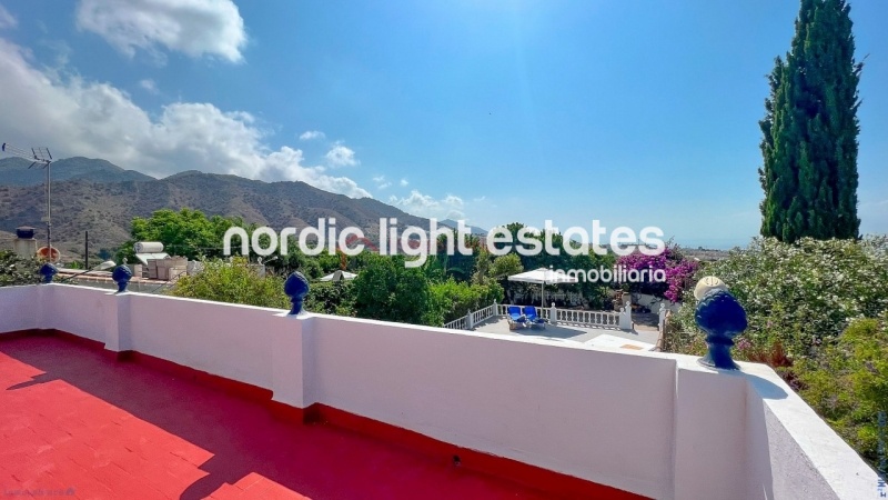 Maravillosa villa entre Nerja y Frigiliana 