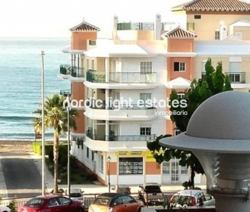 Apartment 75 metres from Peñoncillo Playa 