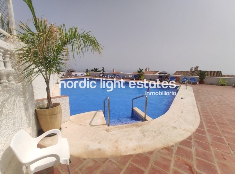 Apartment in the urbanisation Algarrobo