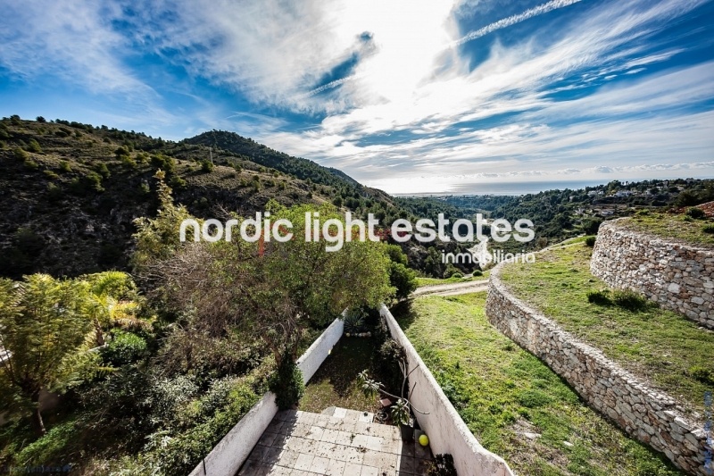 Propiedades similares Hermosa villa muy cerca de Frigiliana centro 