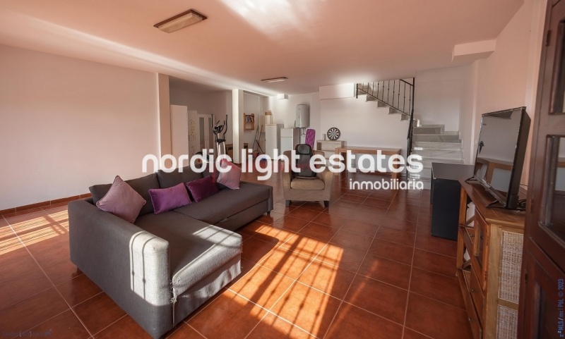 Propiedades similares Hermosa villa muy cerca de Frigiliana centro 