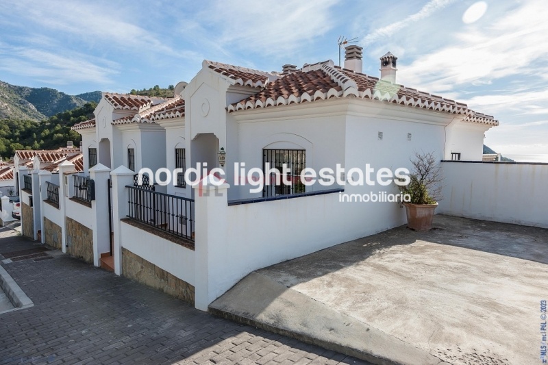 Propiedades similares Hermosa villa muy cerca de Frigiliana centro 