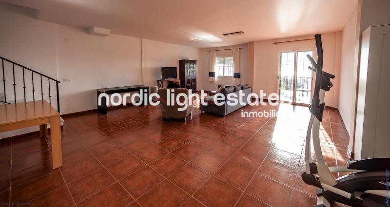 Propiedades similares Hermosa villa muy cerca de Frigiliana centro 