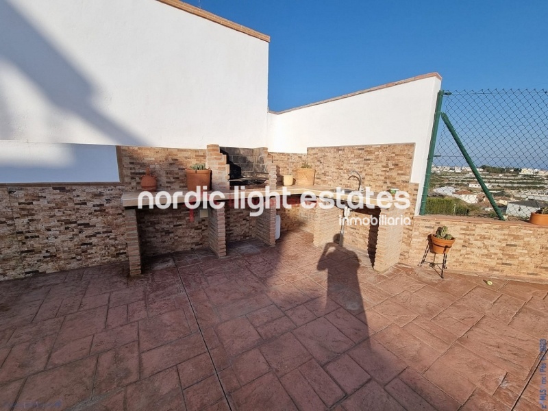 Propiedades similares Casa grande 5 dormitorios en Torrox Costa