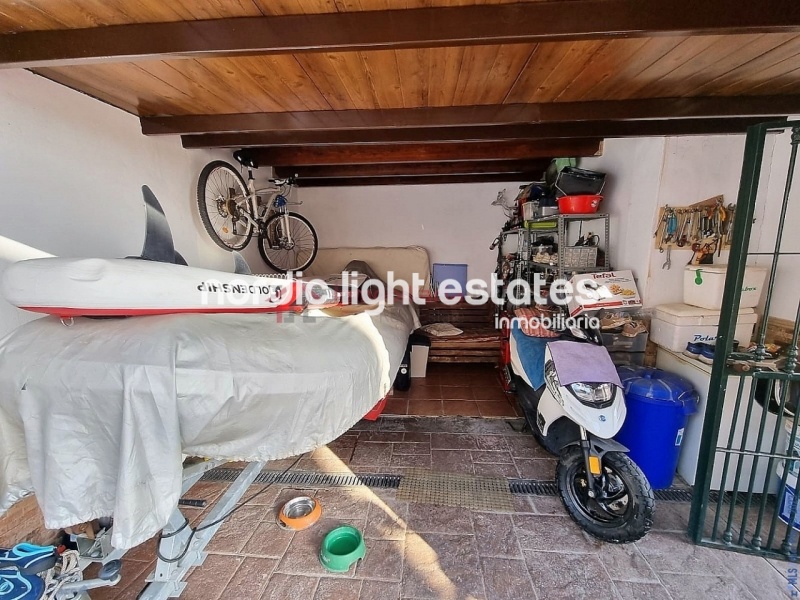 Propiedades similares Casa grande 5 dormitorios en Torrox Costa