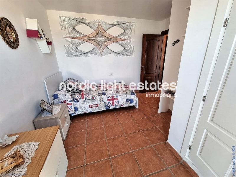 Propiedades similares Casa grande 5 dormitorios en Torrox Costa