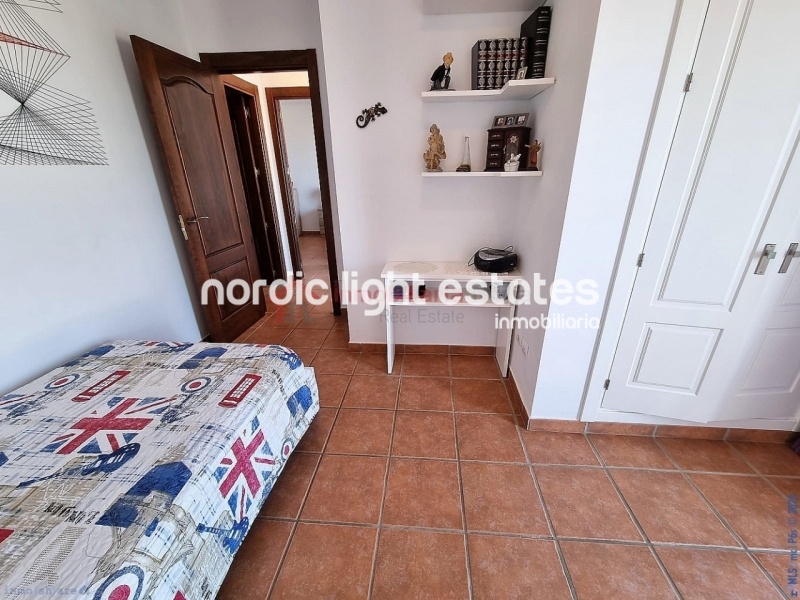 Propiedades similares Casa grande 5 dormitorios en Torrox Costa
