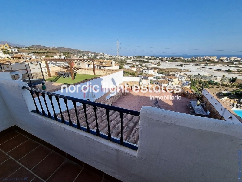 Propiedades similares Casa grande 5 dormitorios en Torrox Costa