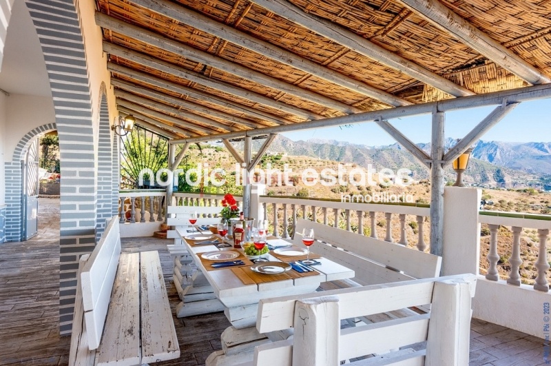 Propiedades similares 3 preciosas casas en 1 en Frigiliana
