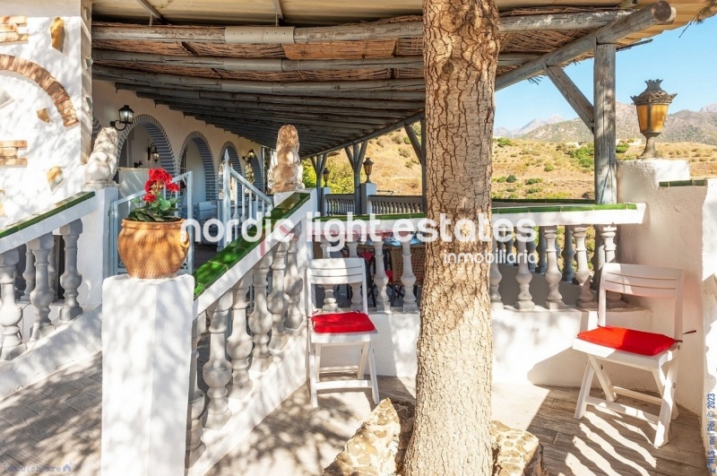 Propiedades similares 3 preciosas casas en 1 en Frigiliana