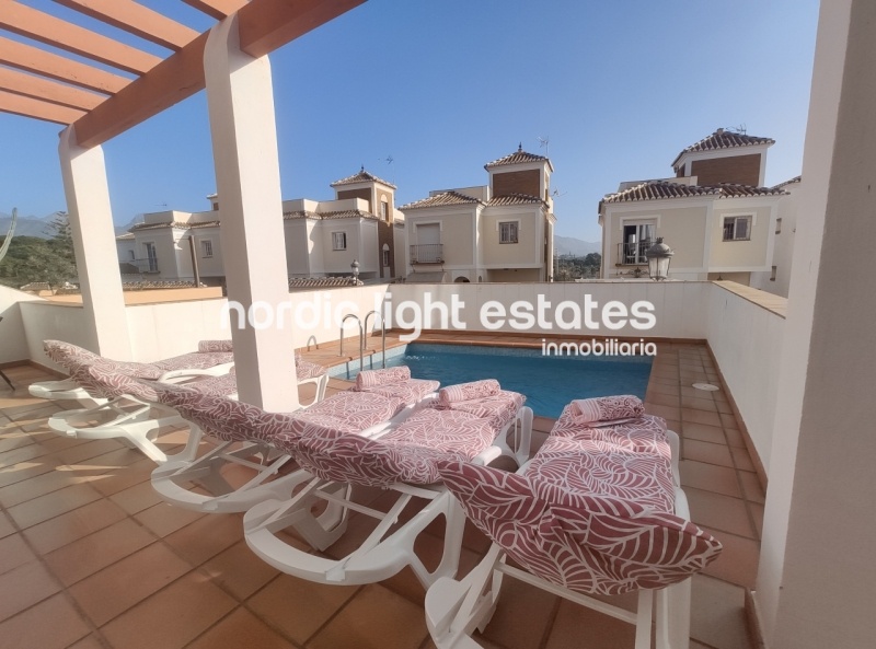 Propiedades similares Maravillosa villa independiente con piscina para el invierno 2025/26