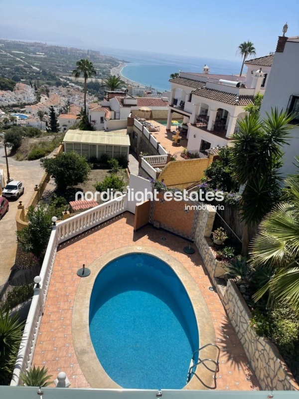 Propiedades similares Villa en Punta Lara. Lujo y Vistas Panorámicas al Mar
