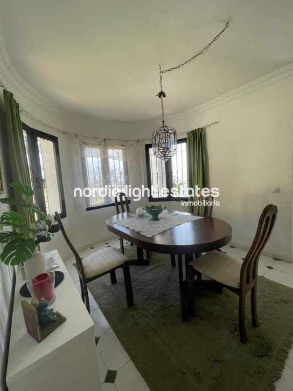 Villa in Punta Lara, Nerja - Luxury Living with Panoramic Sea Views