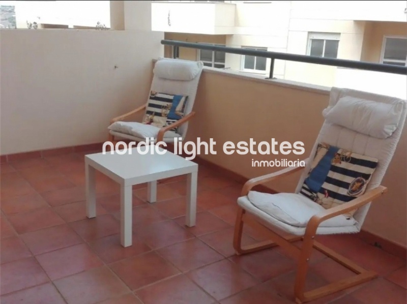 Lovely apartment with parking space and community pool 