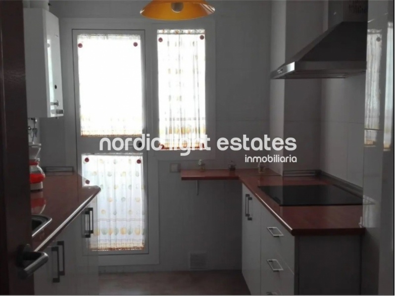 Lovely apartment with parking space and community pool 