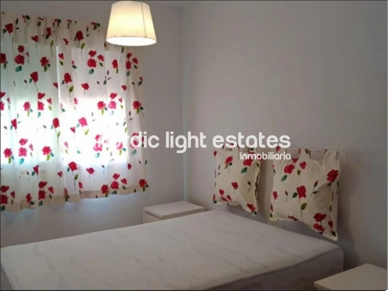 Lovely apartment with parking space and community pool 