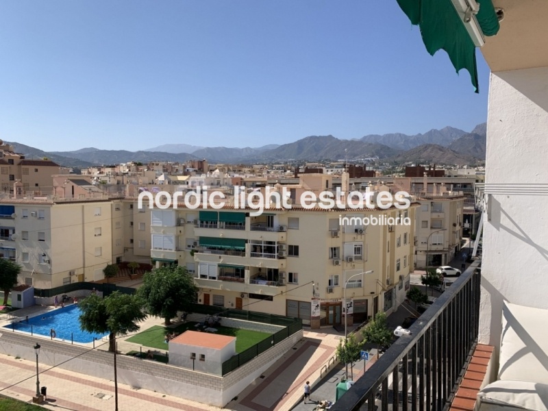 Encantador apartamento completamente renovado, junto a la playa de Torrecilla