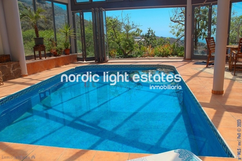 Villa de campo muy especial en Torrox