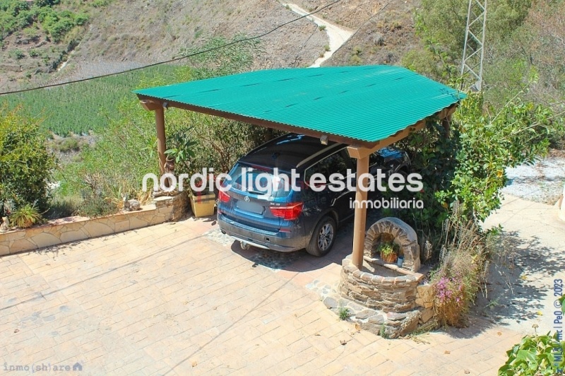 Villa de campo muy especial en Torrox