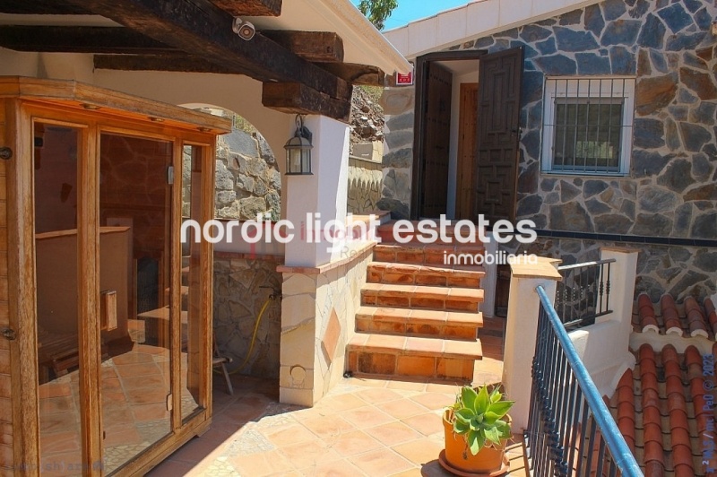 Villa de campo muy especial en Torrox