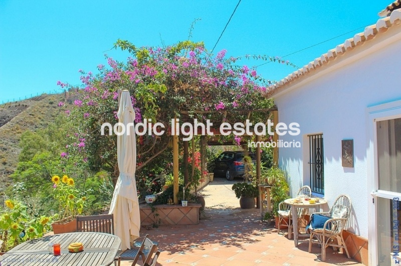 Villa de campo muy especial en Torrox