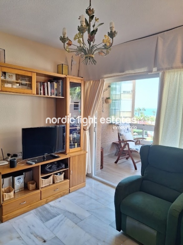 Elegant furnished apartment located in the heart of Torrox Costa 