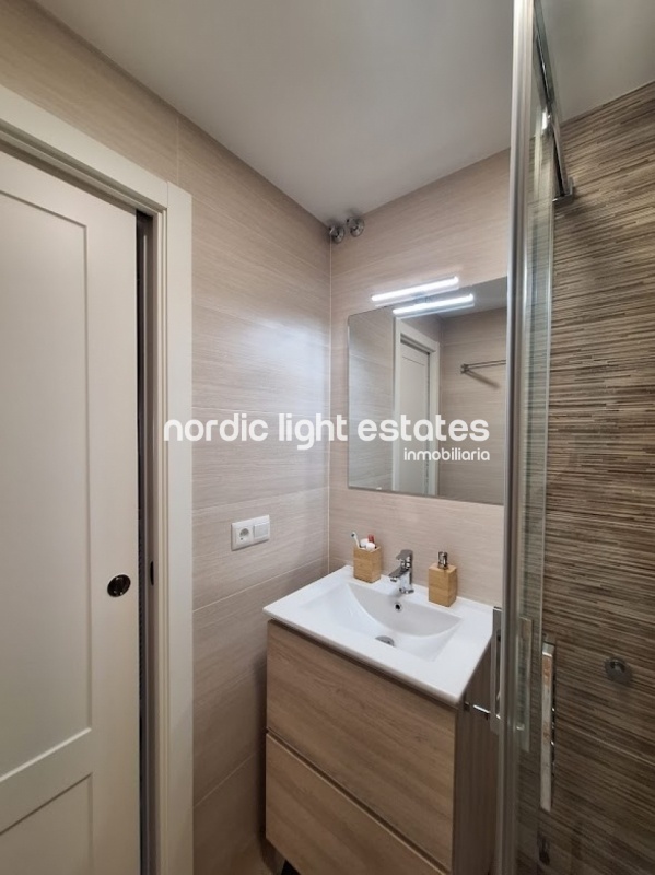 Elegante apartamento amueblado ubicado en el corazón de Torrox Costa