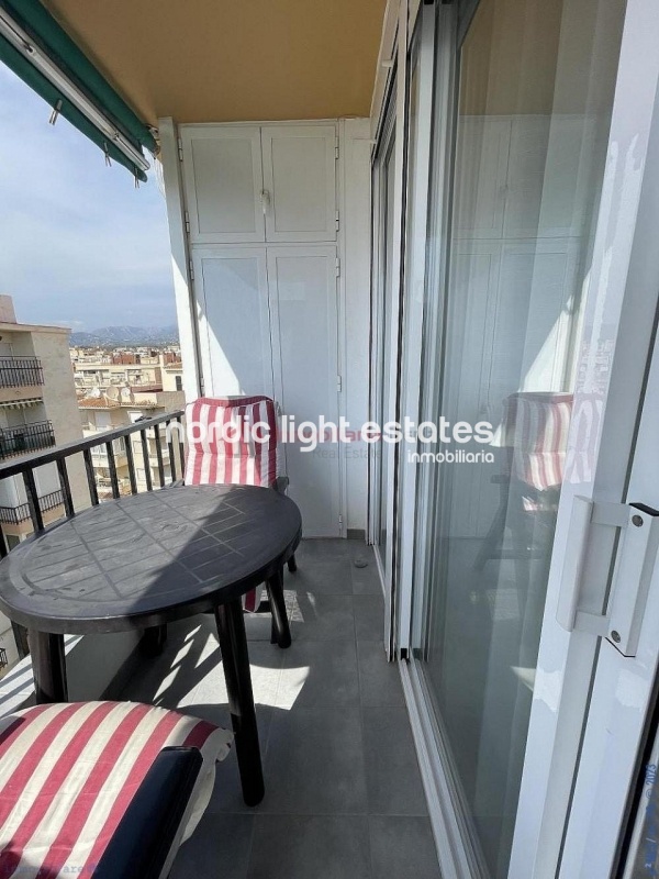 Apartamento moderno a 150 metros de la playa Torrecilla