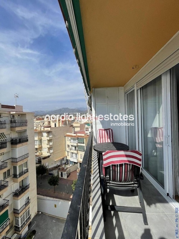 Apartamento moderno a 150 metros de la playa Torrecilla