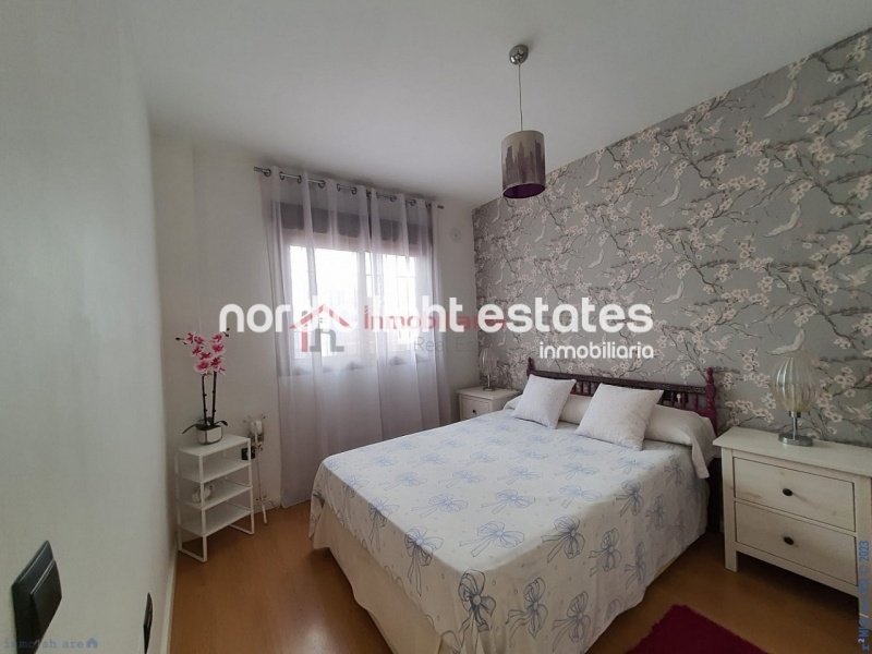 Impresionante villa semi adosada prácticamente nueva