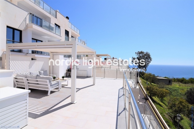 Excepcional apartamento seminuevo en Nerja