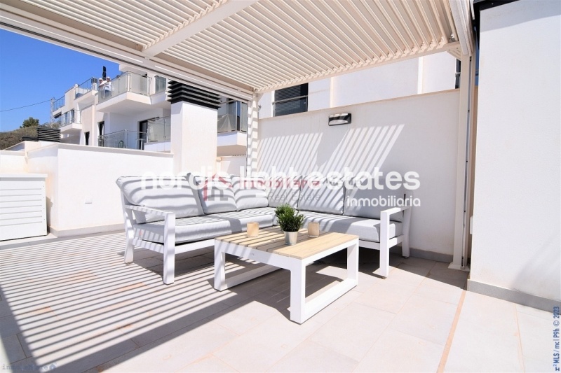 Excepcional apartamento seminuevo en Nerja